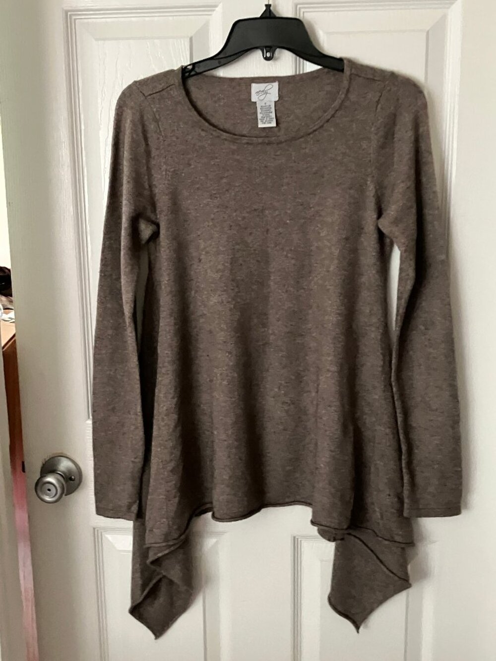 NEELY Ladies' Sweater/Pullover Brown/Beige color, Asymmetrical bottom Size S